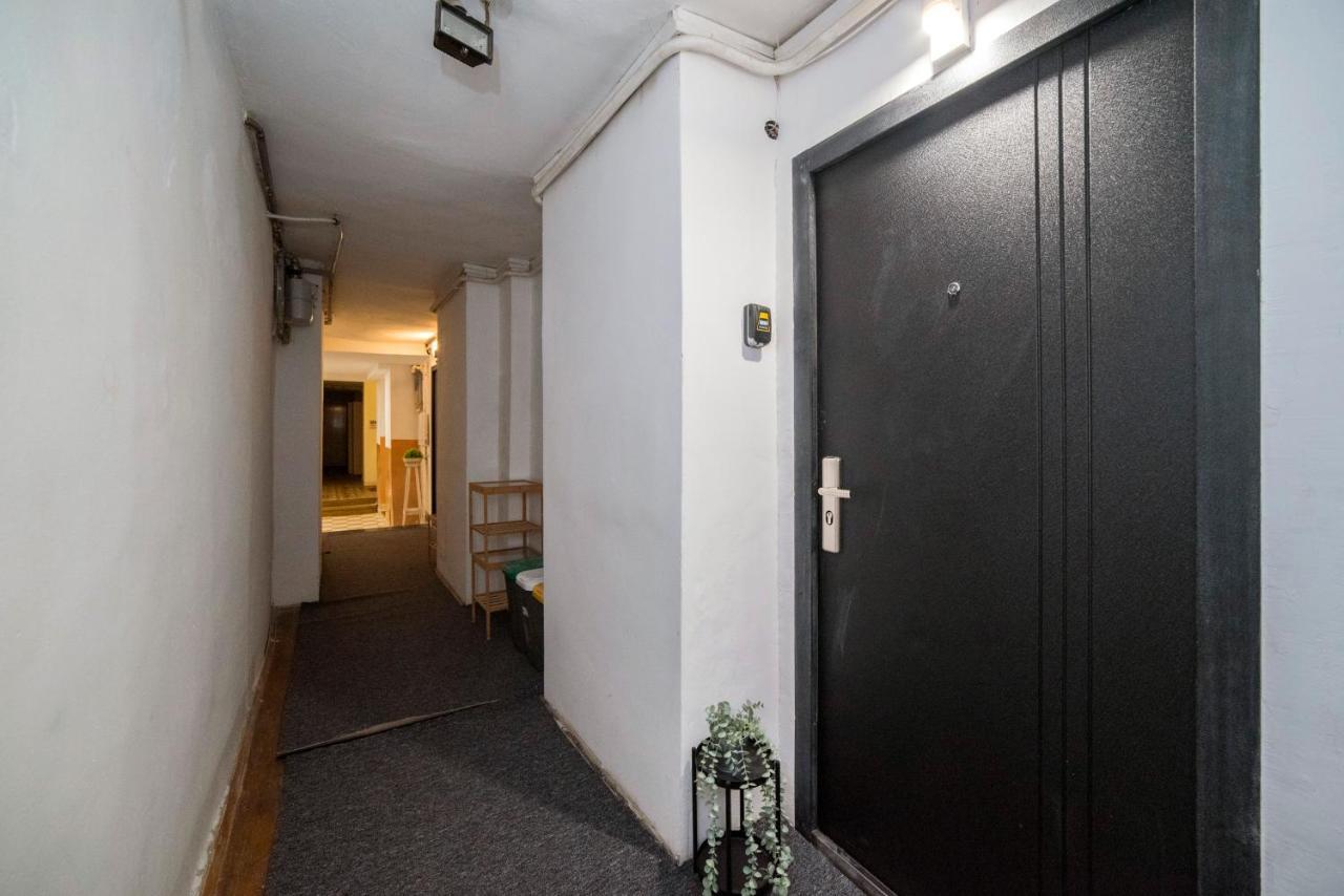 Manuela Studio Apartments, 4Th Floor, No Elevator Загреб Екстериор снимка